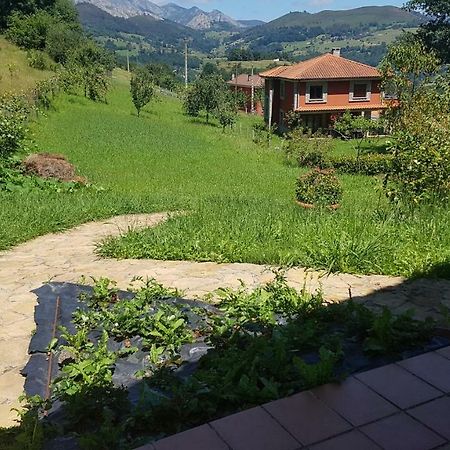 Apartamentos La Guertina Onís Dış mekan fotoğraf