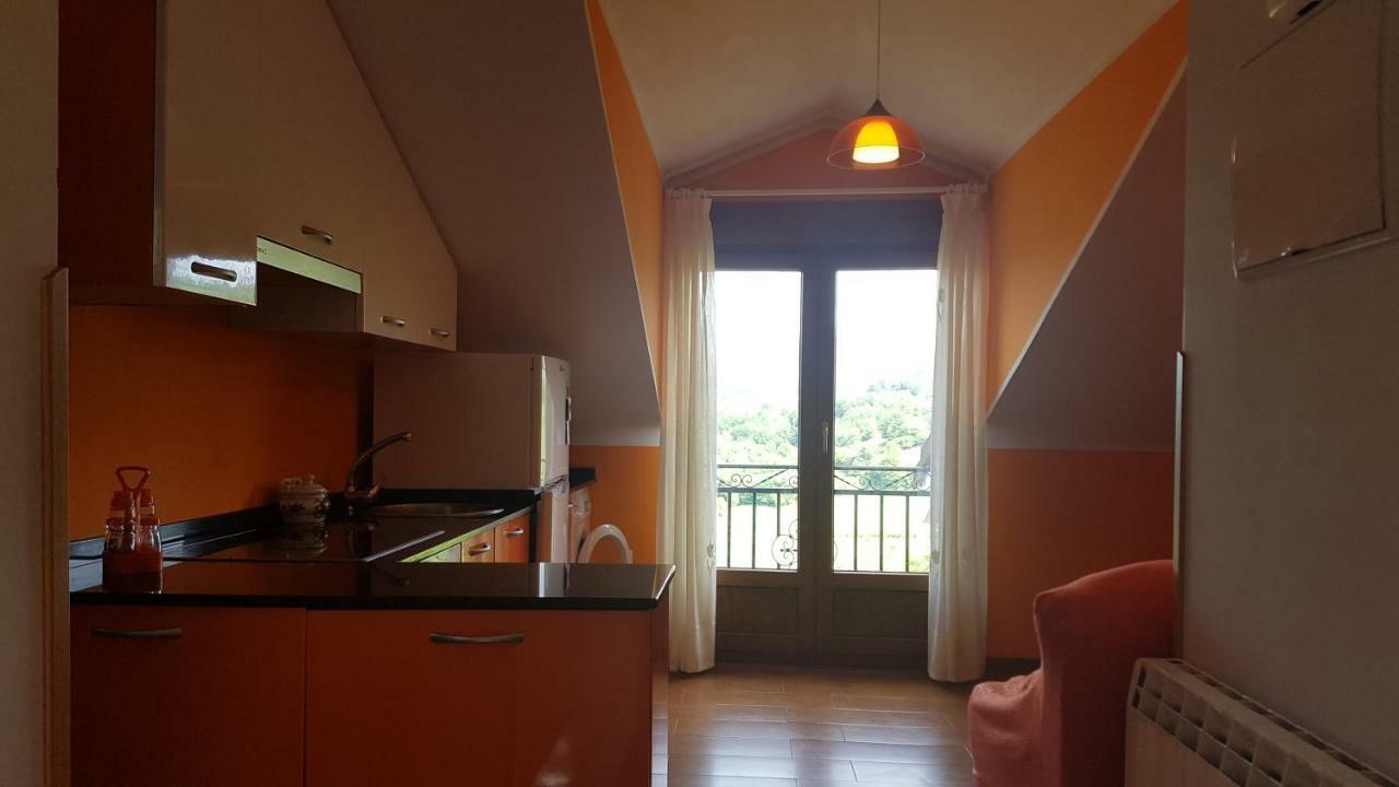 Apartamentos La Guertina Onís Dış mekan fotoğraf